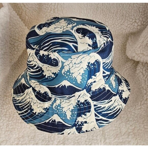 Thesunsout  Bucket Hat Colors Blue White  Print Of Ocean Waves - Picture 1 of 4